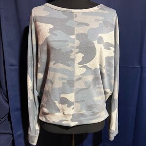 Cyrus Women's Gray and Blue Camo Sweatshirt